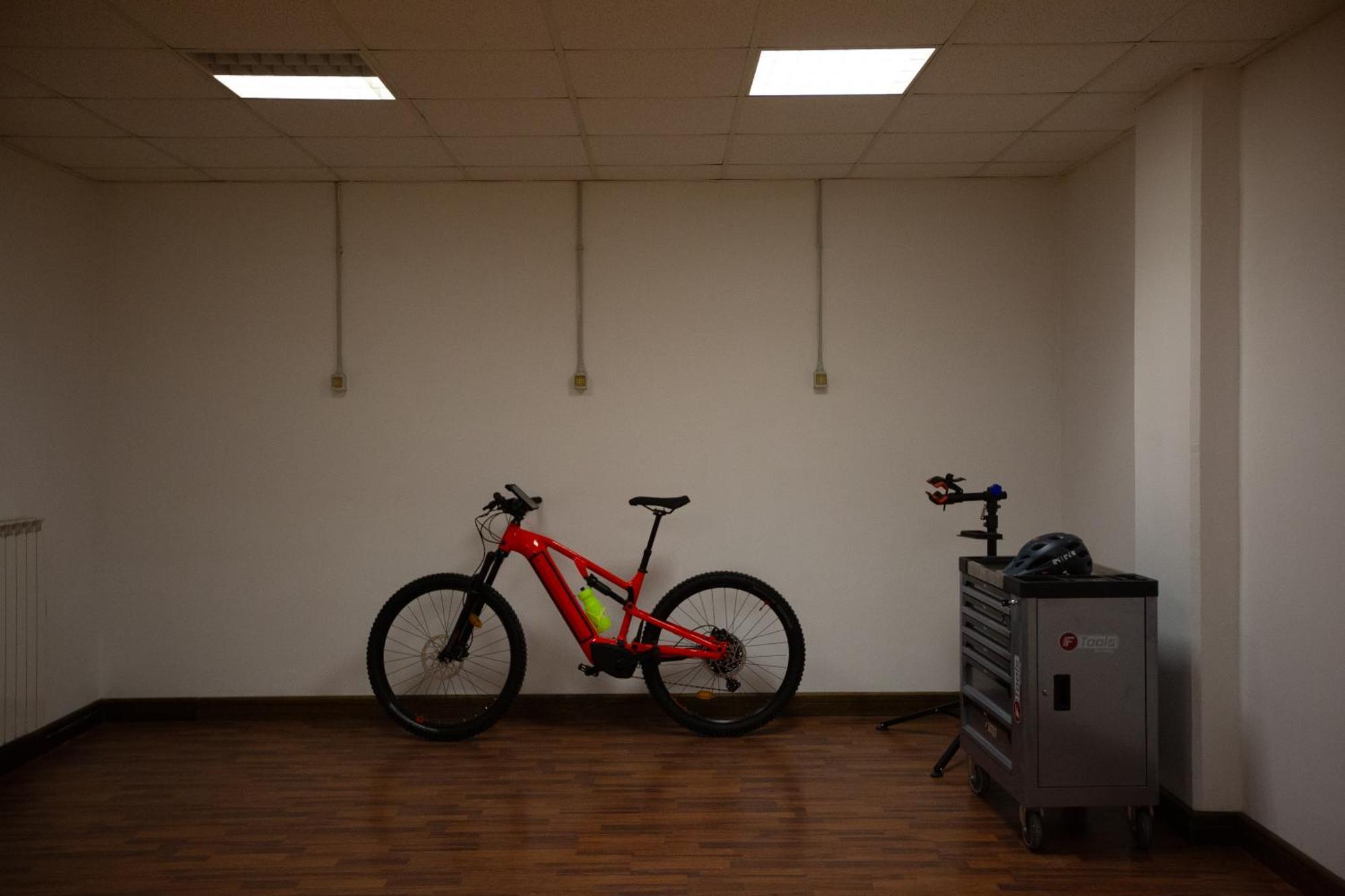 Bike & Bikers Hotel Restaurant Ampezzo Buitenkant foto